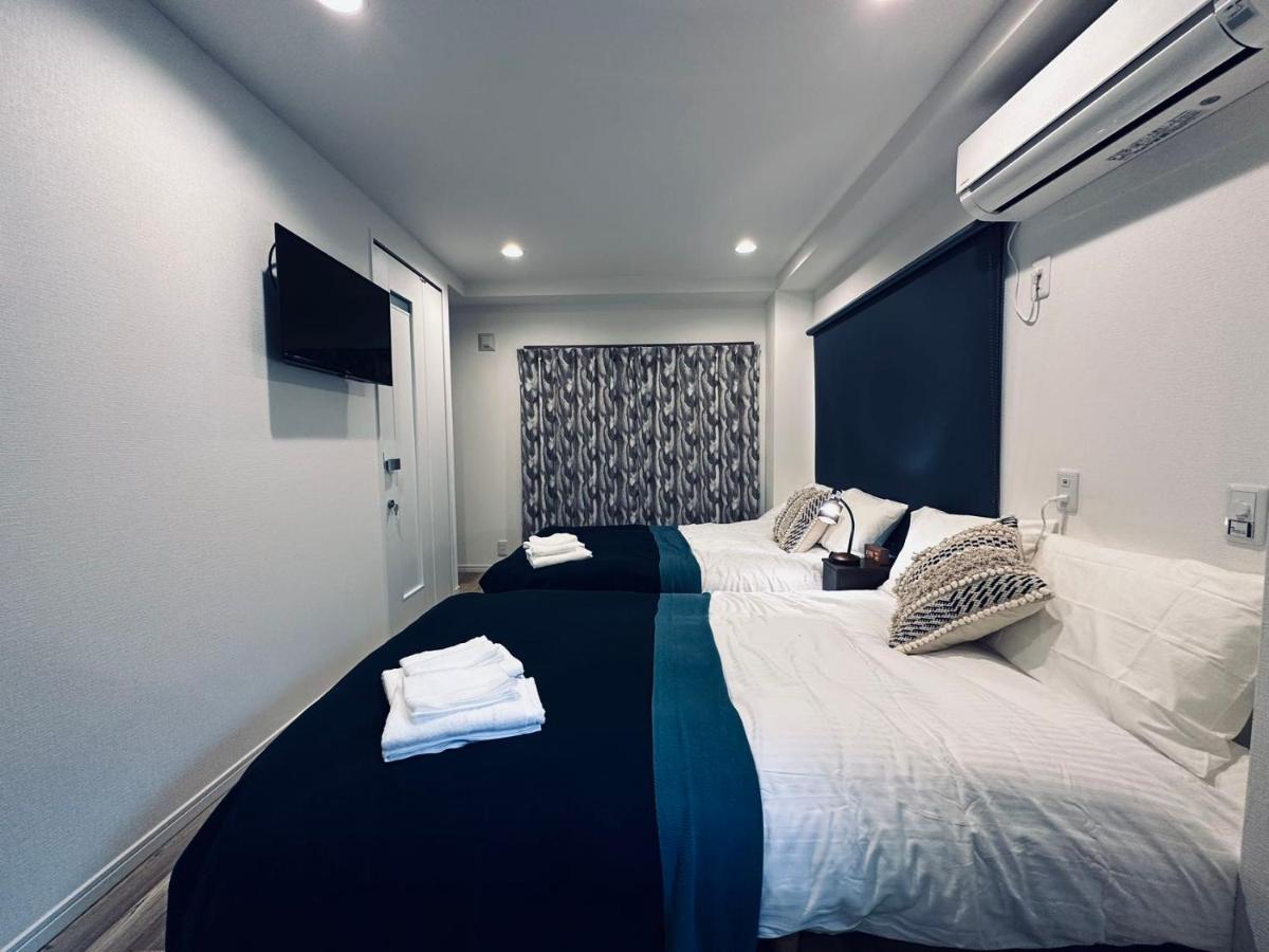 Apartment Comachi# 2 Train Stops To Shinjuku Nishiguchi Sta! #3-4ppl Tokyo